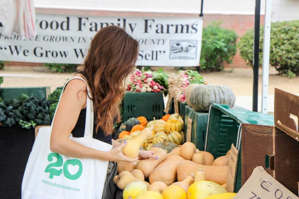 Be a sustainable shopper with a $20 Date shopping bag to bring to the Farmer's Market!