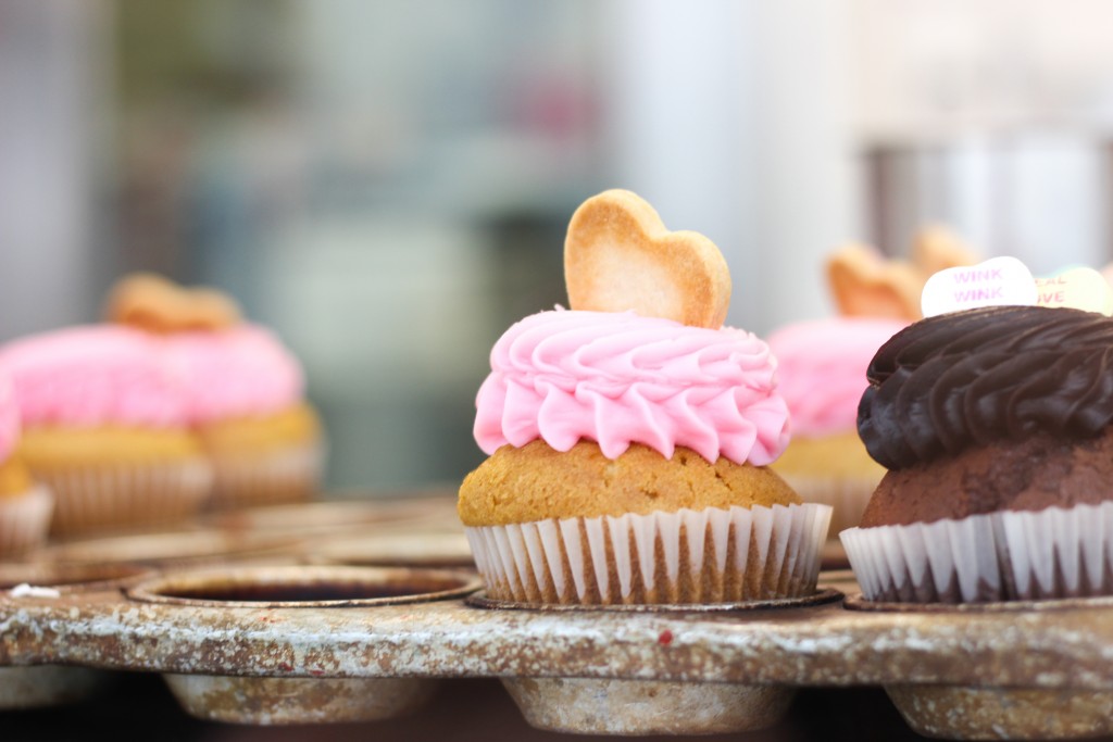 Delicious Desserts in Los Angeles. Have your cake and eat it too at this bakery!