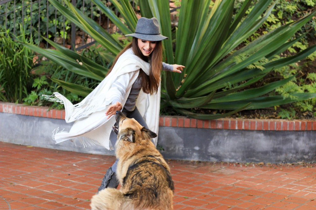 5 Ways to Style a Poncho. Will you be pretty in poncho with this spring style?