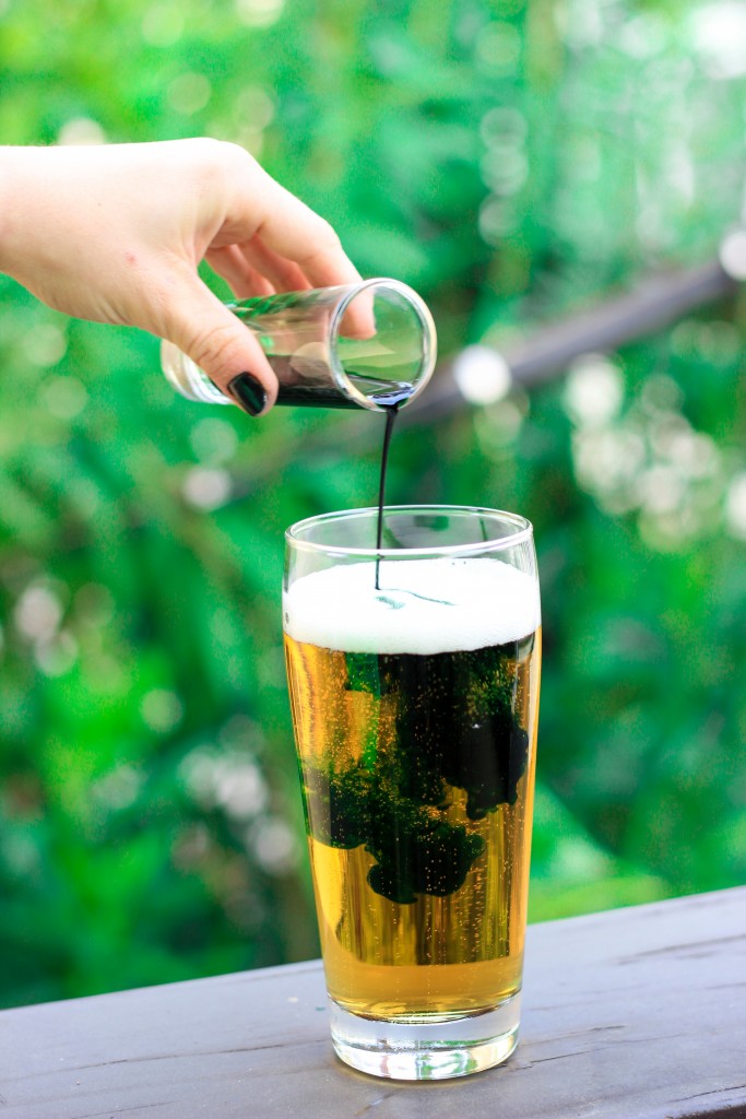 Two Ways to Make Green Beer At Home this St. Patrick's Day: Artificial Dye and Natural Chlorophyl. Which wins the taste test?